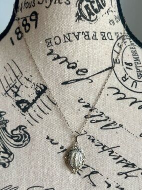 Vintage Sterling Silver Miraculous Religious Pendant Necklace